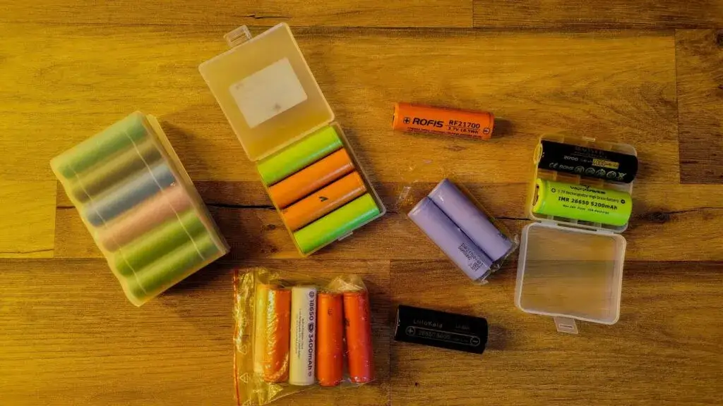 Jak znaleźć kabel w ziemi? Bezpieczny poradnik Emila Michalaka