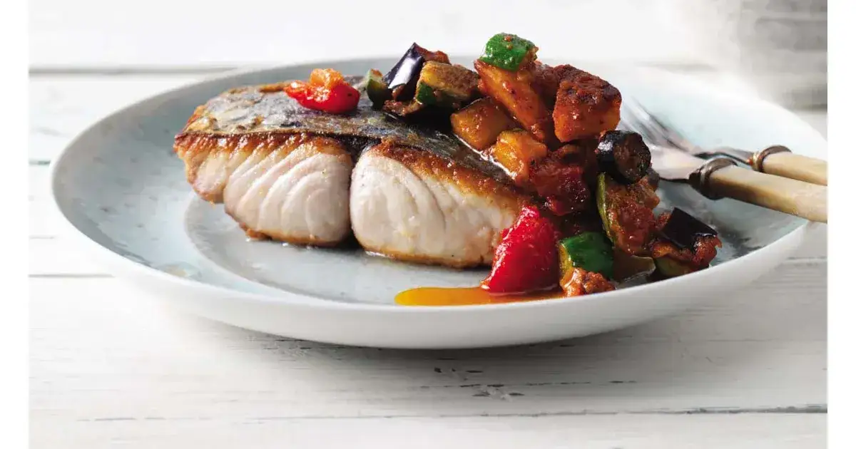 Ryba z nadmorskiej smażalni w domu? Poznaj przepis na chrupkość!