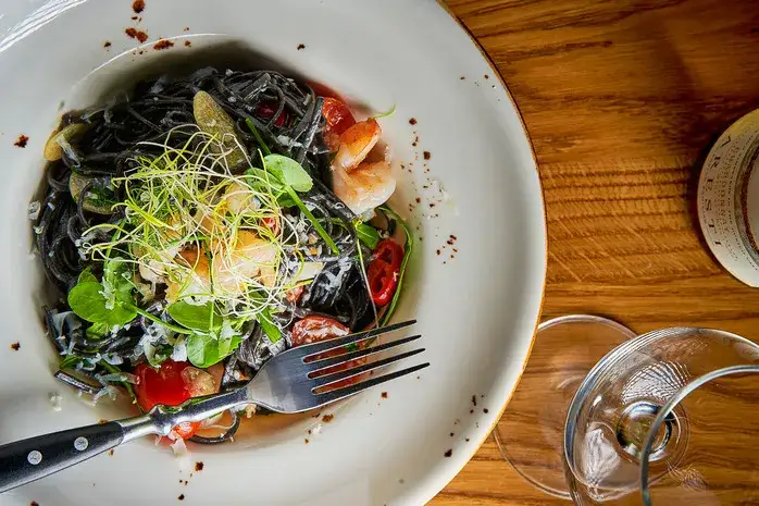 Co zjeść w Olsztynie - najlepsze lokalne potrawy, które musisz spróbować