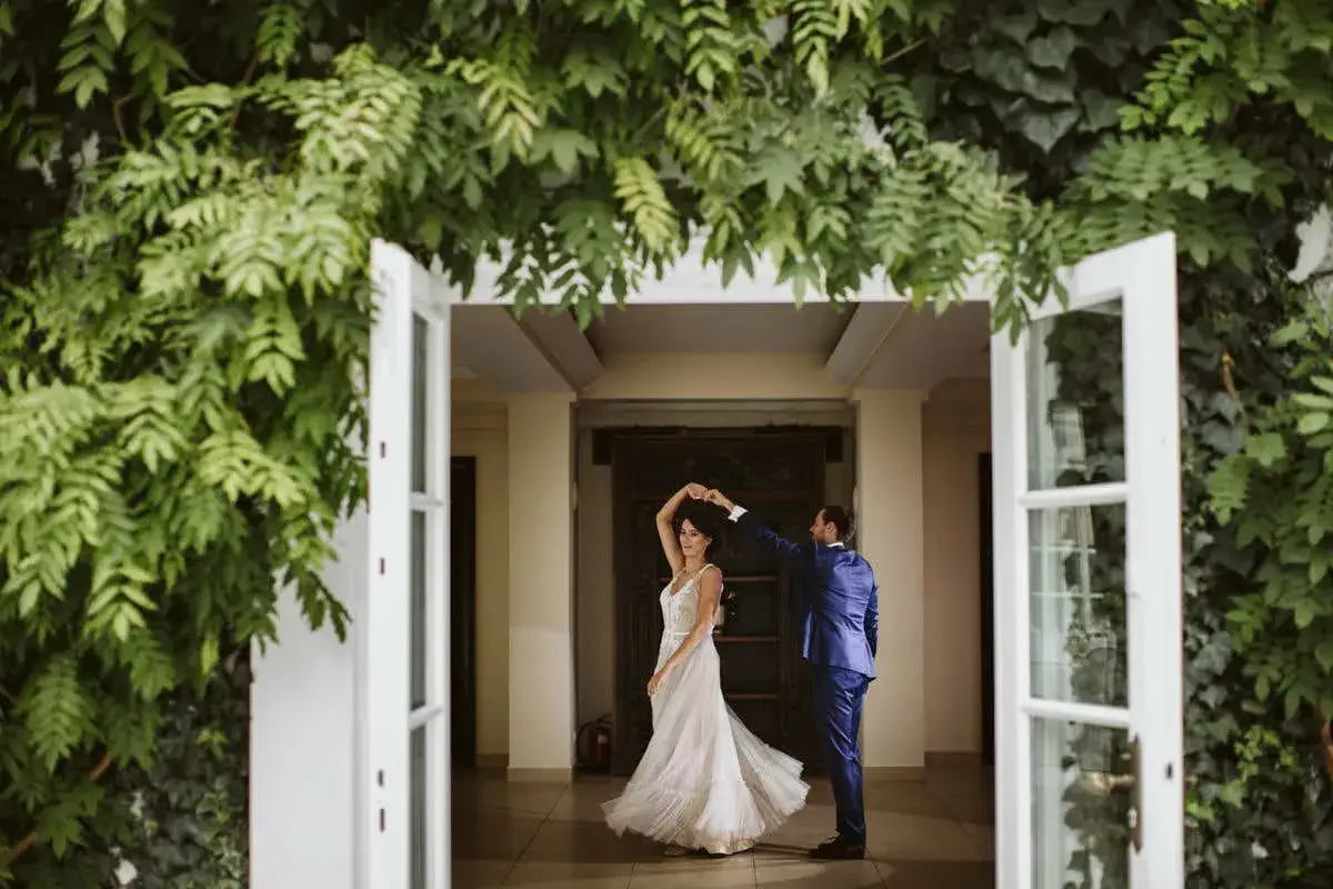 Fotograf na wesele: Kluczowe pytania, które musisz zadać przed ślubem