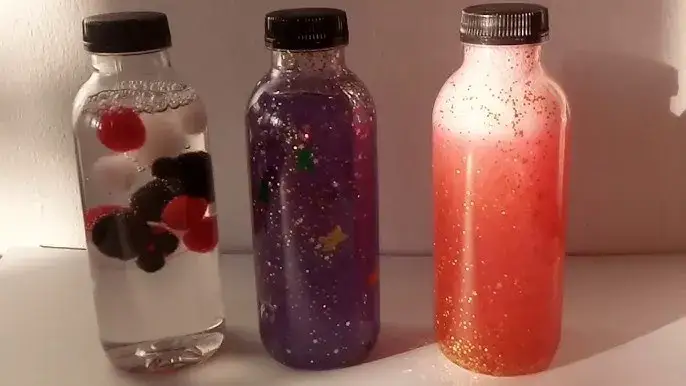 Jak stworzyć butelkę sensoryczną z klejem dla dzieci i jej korzyści