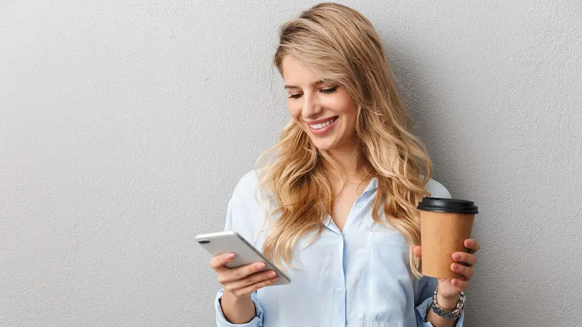 Profesjonalne zdjęcie biznesowe smartfonem? Zrób je sam w domu!