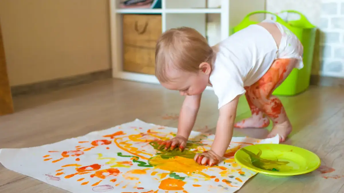 Czy dać dziecko do żłobka? Poznaj wady i zalety tej decyzji