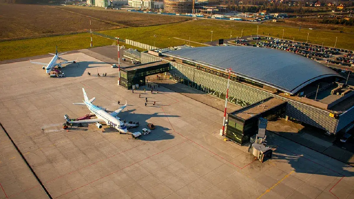 Gdzie można polecieć z Rzeszowa? Odkryj najlepsze destynacje!