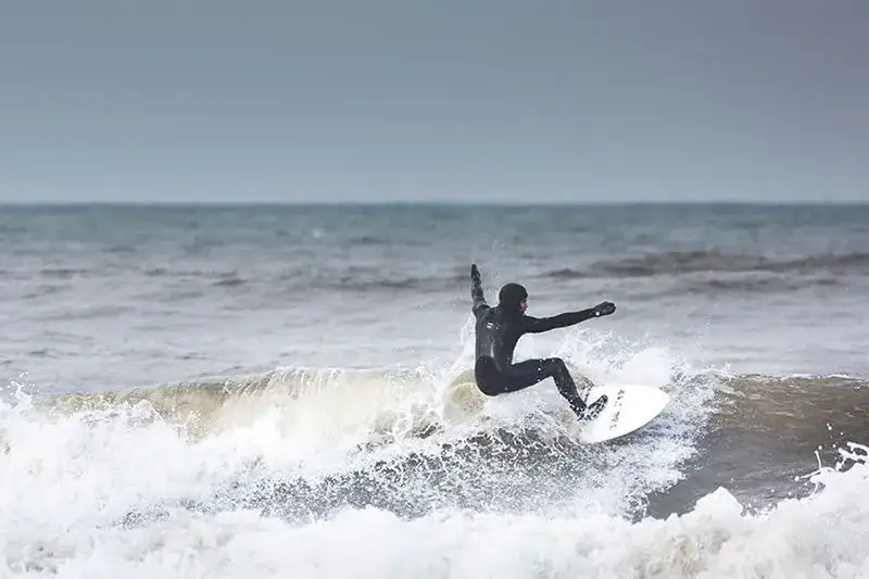 Kiedy są największe sztormy na Bałtyku? Poznaj zaskakujące fakty