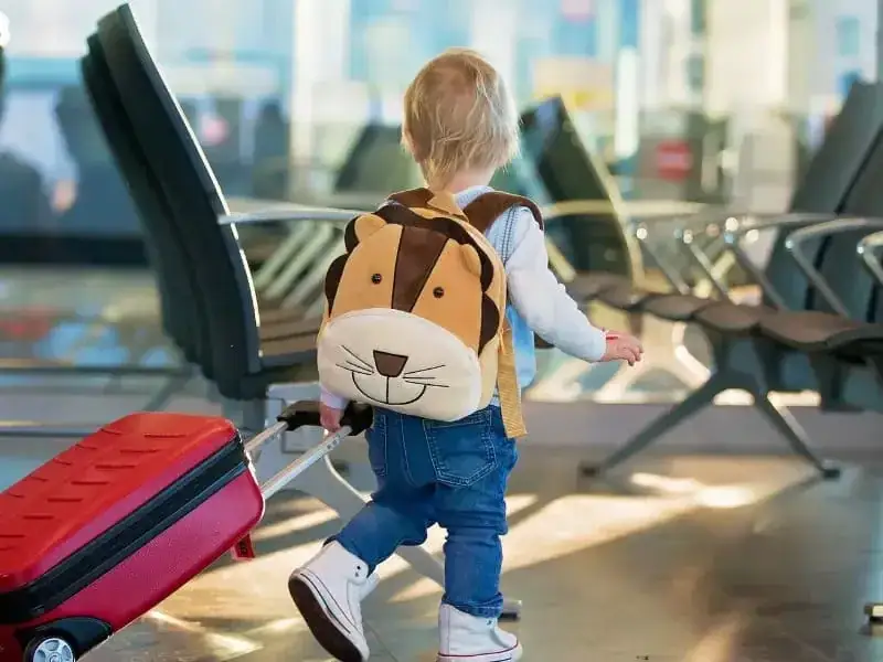 Co zabrać na wakacje do Turcji z dzieckiem, aby uniknąć problemów?