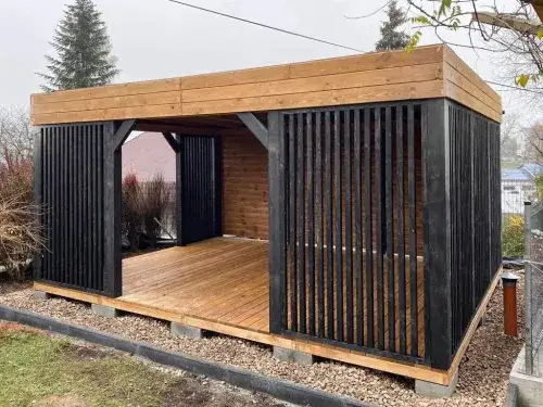 Altana z płaskim dachem - nowoczesne rozwiązania do Twojego ogrodu