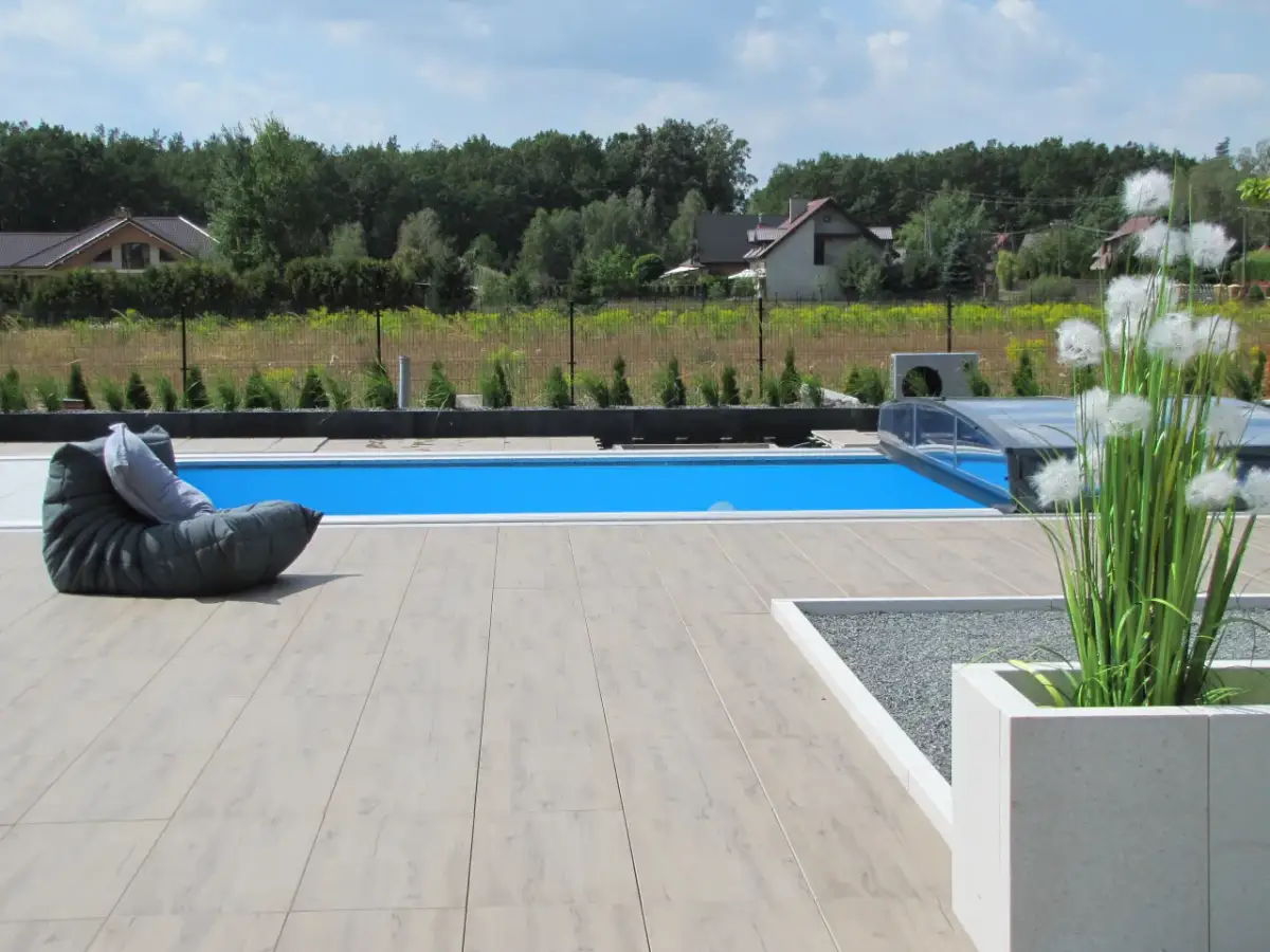 Z czego taras? Porównanie materiałów, kosztów i trwałości na 2026