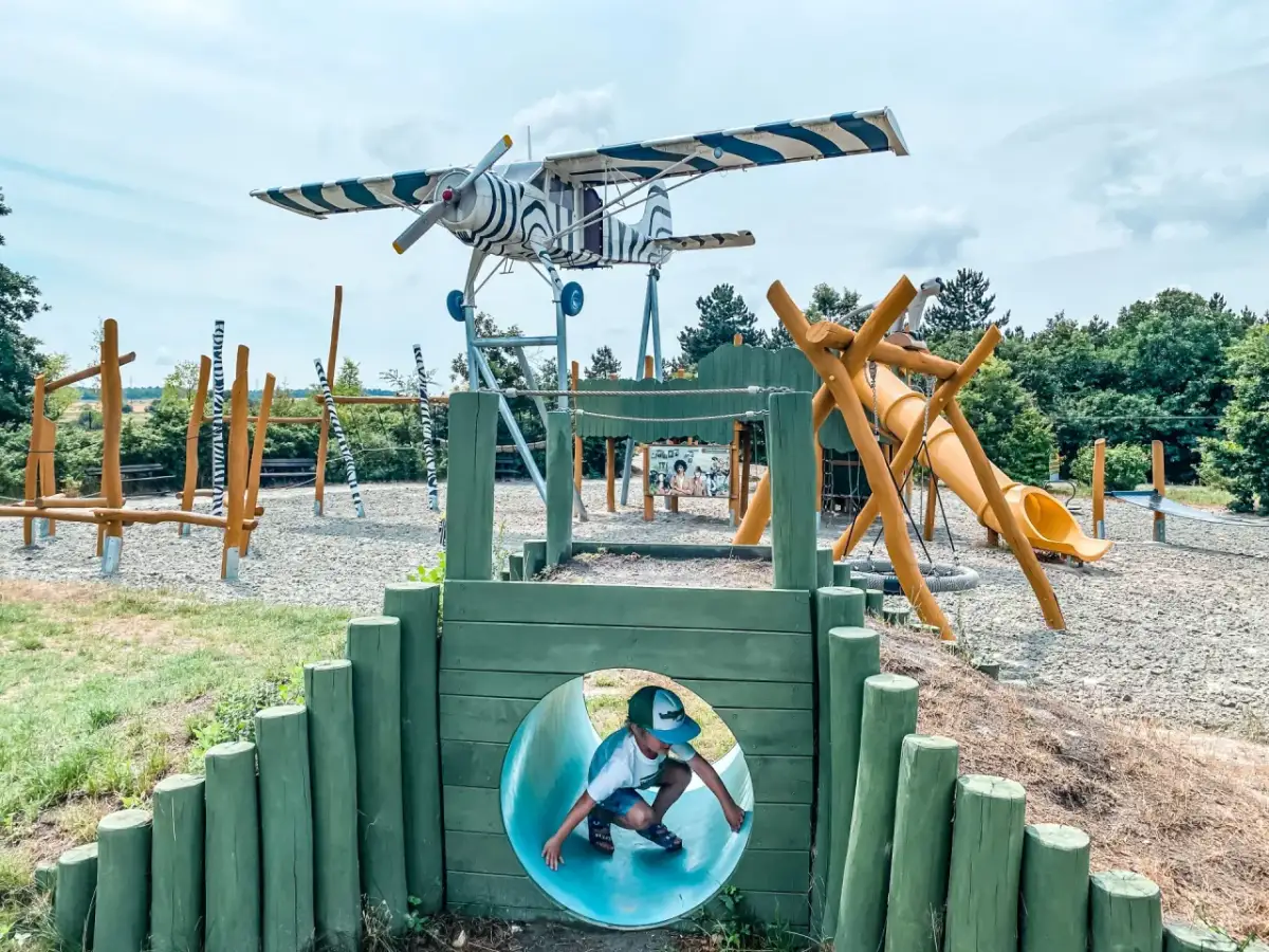 Plac zabaw kiedy: Historia, która zaskoczy każdego rodzica