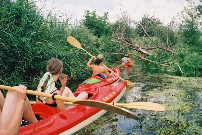 Atrakcje Drawska Pomorskiego: Jeziora, kajaki, historia. Co odkryjesz?