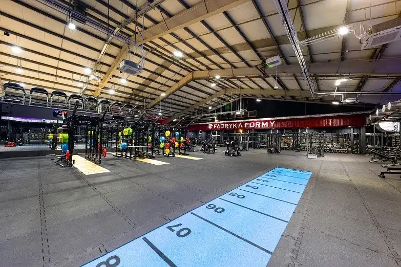 Fabryka Formy Termy Maltańskie: Siłownia 24/7, Cennik i Treningi