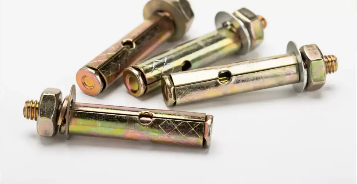 Kotwa 5x5 Castorama – solidny wybór do ogrodzeń i konstrukcji