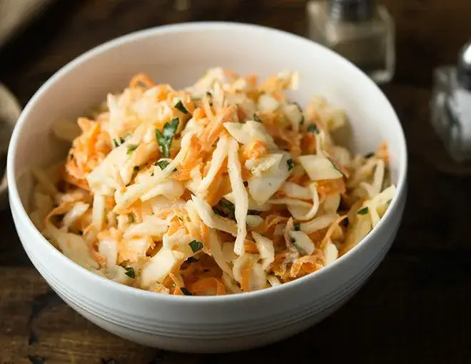 Salade de chou blanc: Ma recette inratable pour un croquant fou