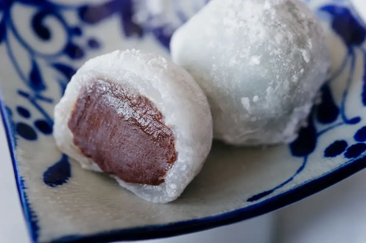 Jak zrobić lody mochi w domu – prosty przepis na pyszny deser