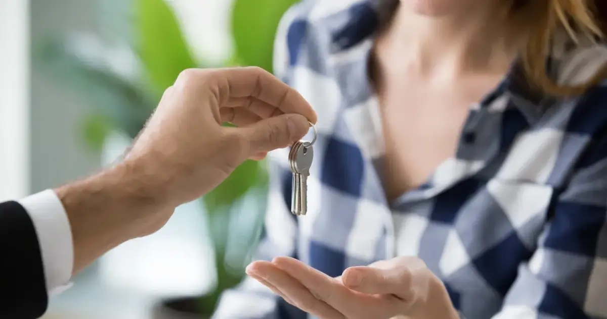 Czy kaucje za mieszkanie płaci się co miesiąc? Prawda o opłatach