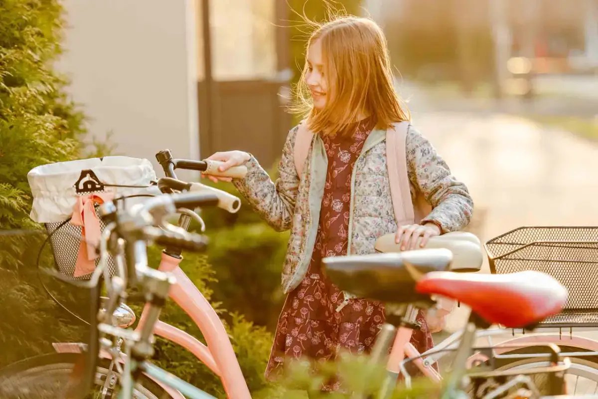 Jak dobrać rower do dziecka, aby uniknąć błędów i zapewnić bezpieczeństwo