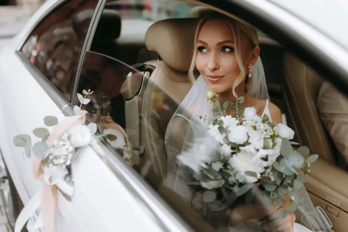 O której ślub w kościele? Sprawdź godziny i dostępność terminów