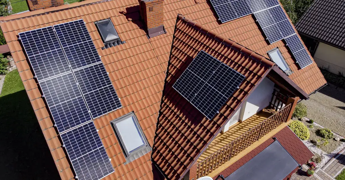 Nowe zasady fotowoltaiki – czy opłaca się inwestować w energię?