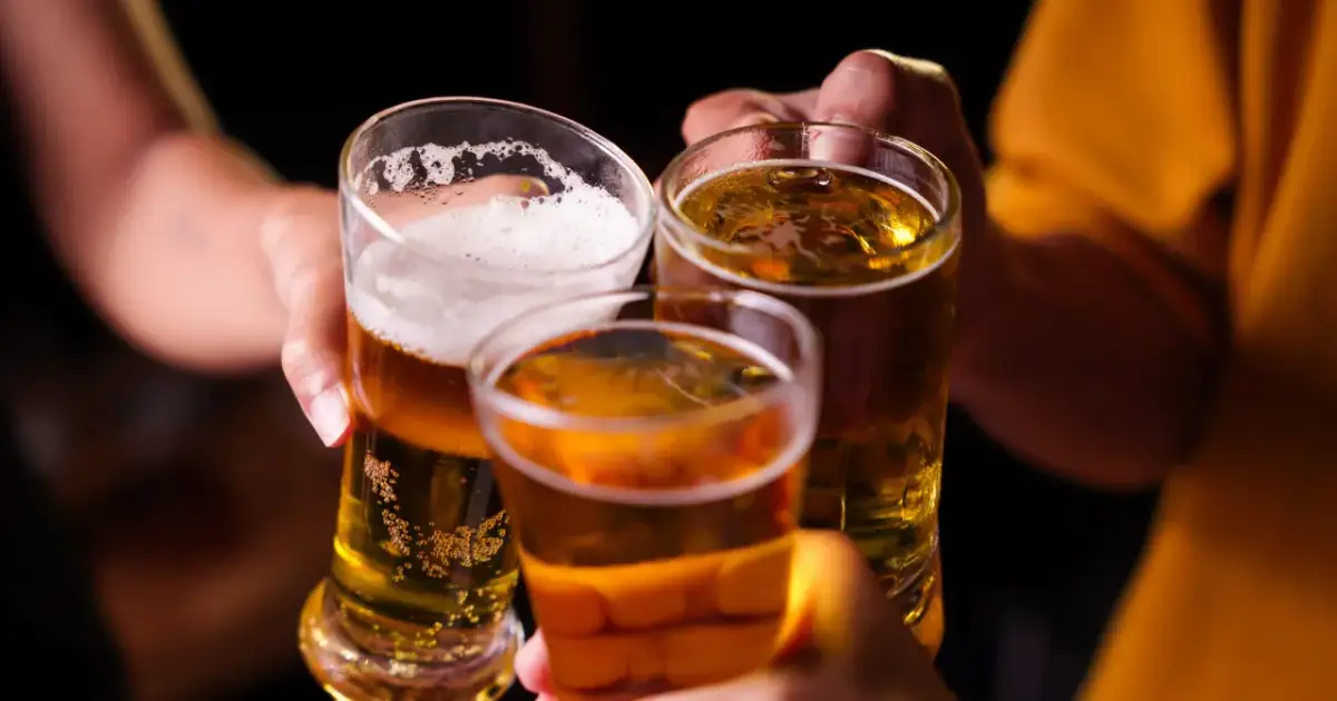 Czy piwo to alkohol? Zaskakujące fakty o jego wpływie na zdrowie