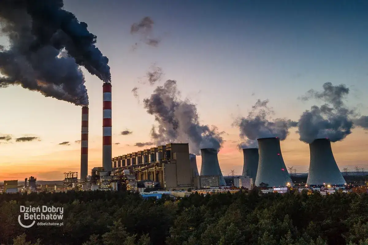 Elektrownia Bełchatów: Wygaszanie, OZE, atom. Jaka przyszłość?