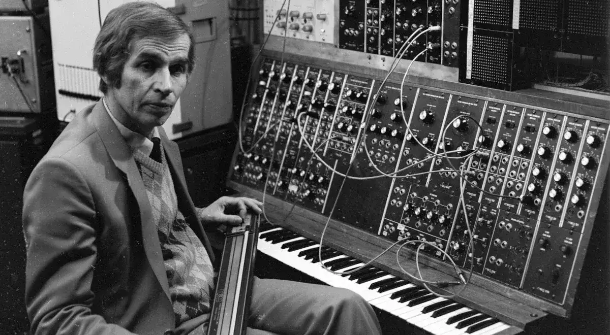 Marek Szulen: polski kompozytor muzyki elektronicznej i album Ankaria