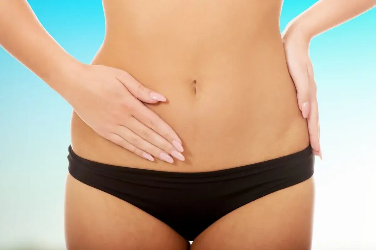 Brzuch jak balon po każdym jedzeniu? Poznaj przyczyny i rozwiązania