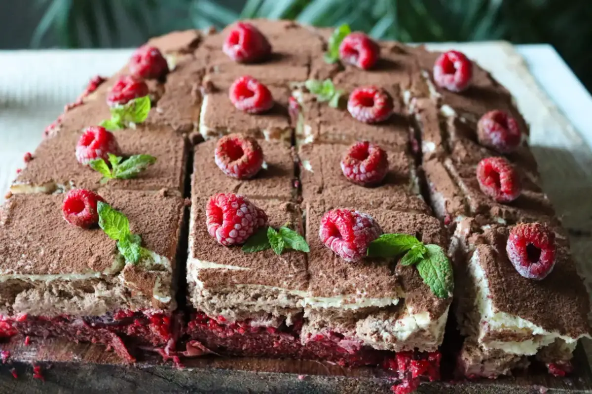 Przepis na ciasto cappuccino, które zachwyci Twoich gości i smakoszy