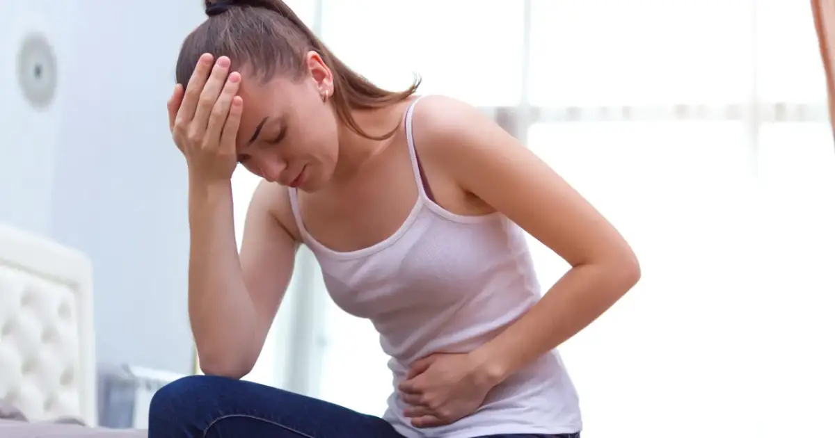 Alkohol podczas okresu: Bezpieczeństwo, wpływ i praktyczne porady