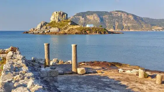 Ile trwa lot na Kos z Katowic? Odkryj czas przelotu i więcej informacji