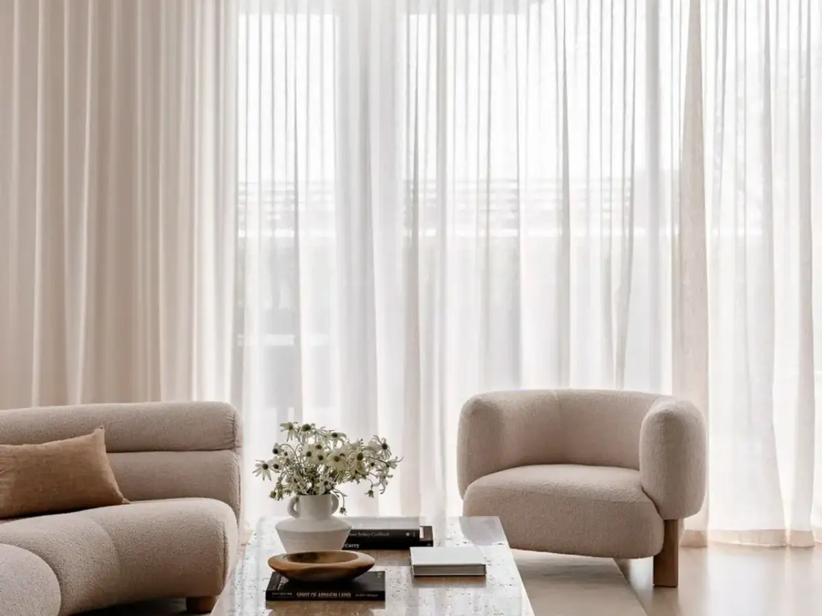 Cortinas de salón 2026: ¿Cómo elegir la que tu hogar necesita?