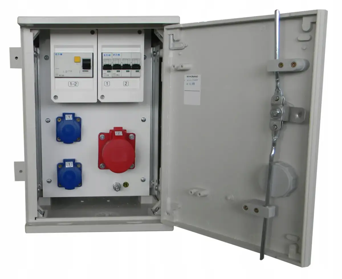 Ile kosztuje skrzynka elektryczna na budowę? Ceny, które zaskakują