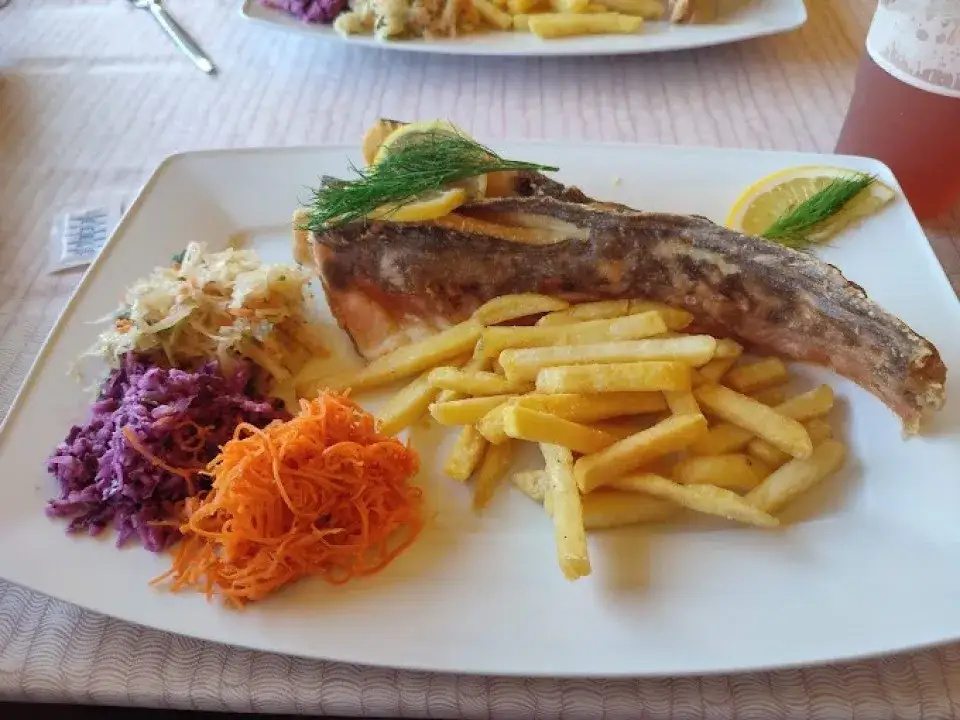 Dziwnów: Gdzie zjeść, by uniknąć rozczarowań? Moje TOP miejsca