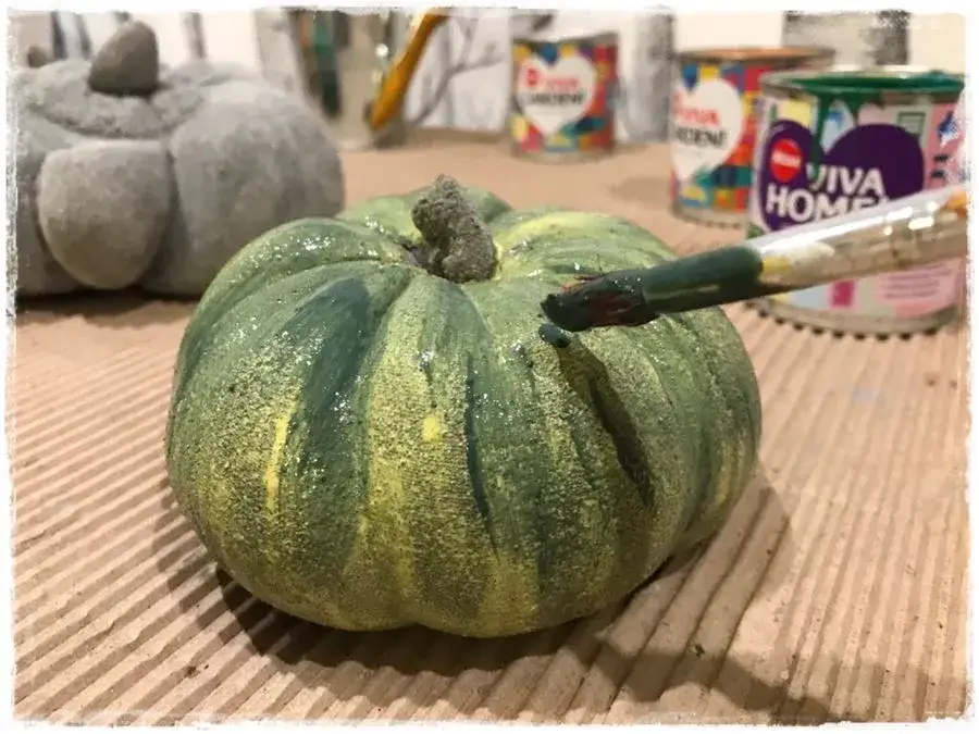 Jak zrobić dynie z betonu – proste kroki do pięknej dekoracji