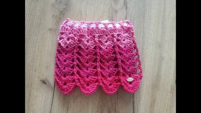 Jak zrobić spódnicę na szydełku - proste kroki i unikalne wzory