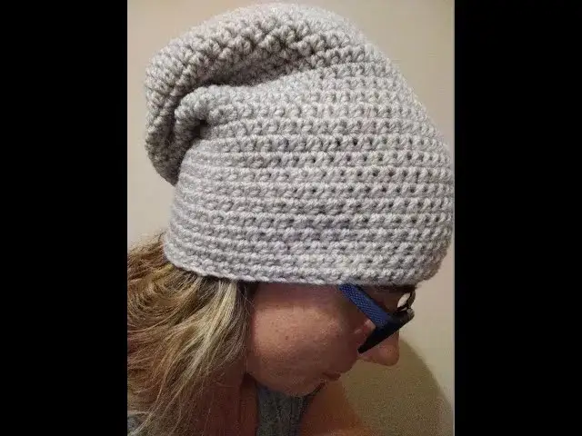 Uszyj czapkę smerfetkę dla dorosłych poradnik krok po kroku