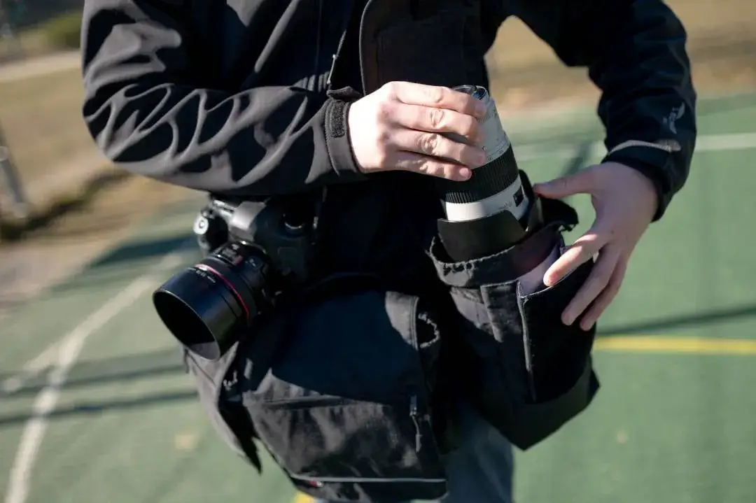 Jak tulipan na obiektyw poprawia zdjęcia i chroni sprzęt fotograficzny