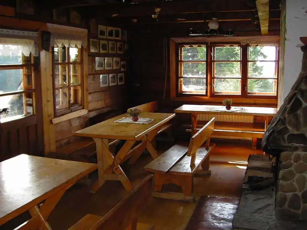 Bacówka na Krawcowym Wierchu – idealne miejsce na górski wypoczynek