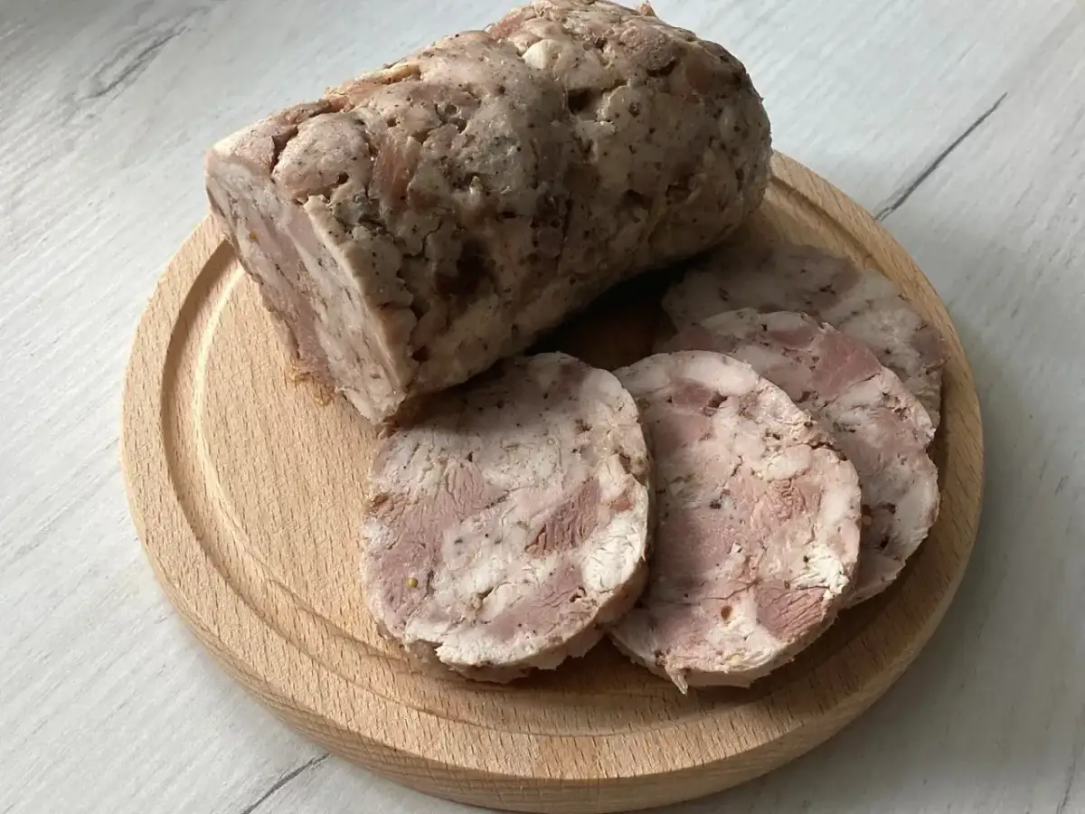 Kiełbasa z kurczaka: Zdrowa, smaczna i prosta! Przepisy i porady