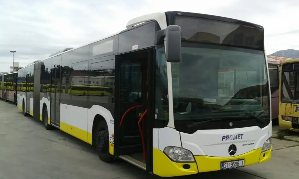 Ile kosztuje bus do Chorwacji? Porównanie cen biletów i przewoźników