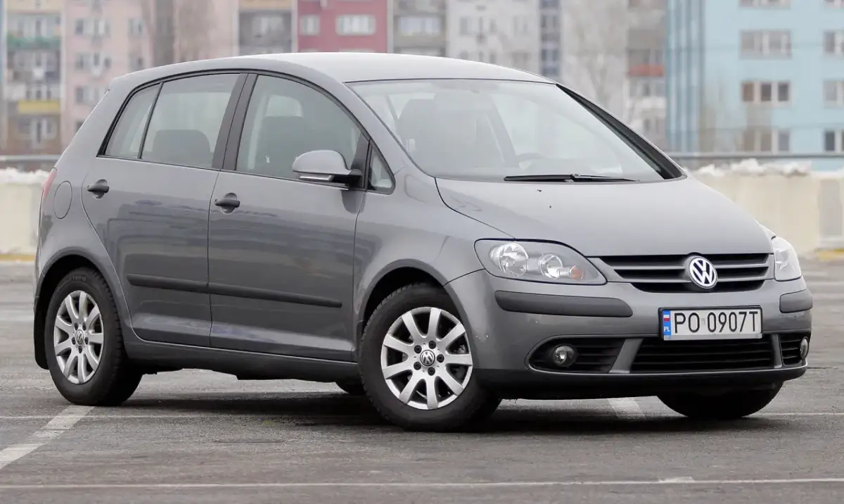 Rozstaw śrub Golf 5: Jakie są wymiary rozstawu śrub w modelu Volkswagen Golf 5?