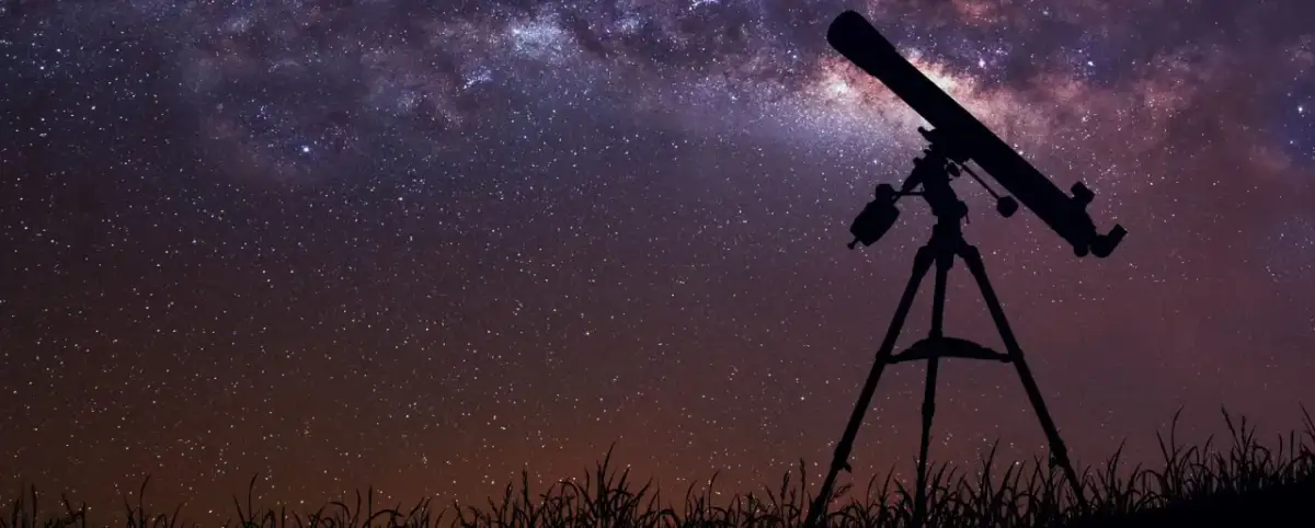 Co można oglądać przez teleskop? Zaskakujące obiekty w niebie