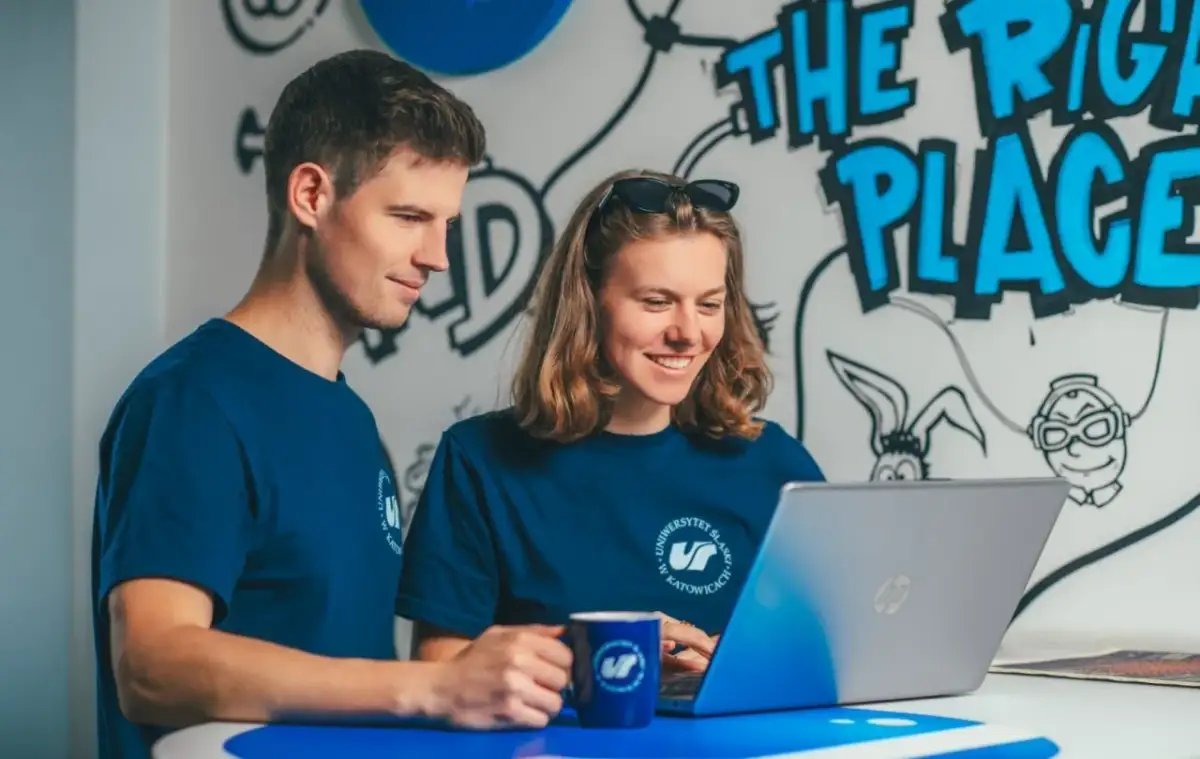 Jaki tytuł po studiach podyplomowych? Co naprawdę otrzymasz?