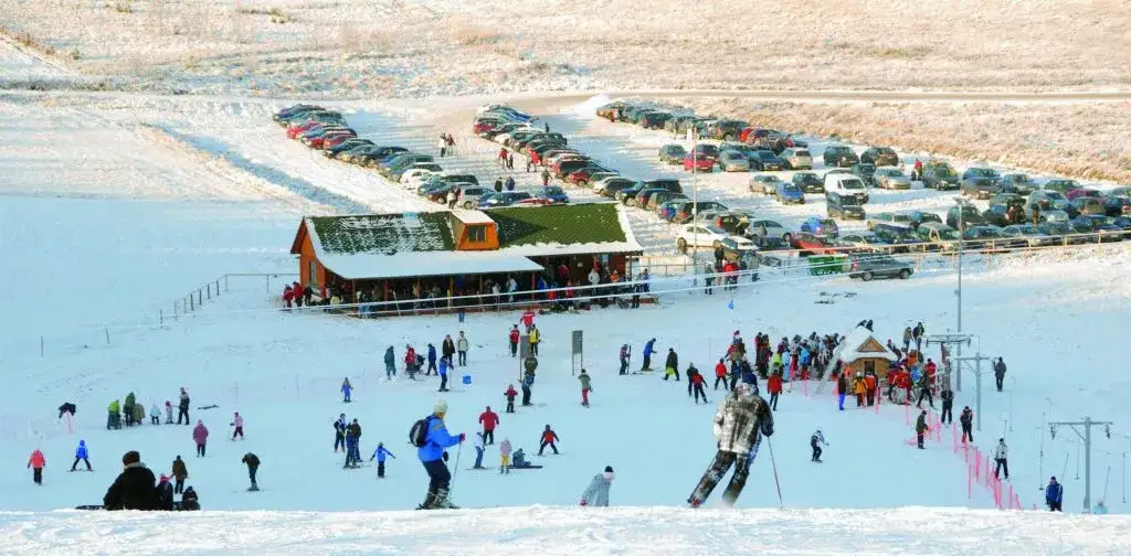 Narty Mazury atrakcje – najlepsze miejsca na zimowy wypoczynek