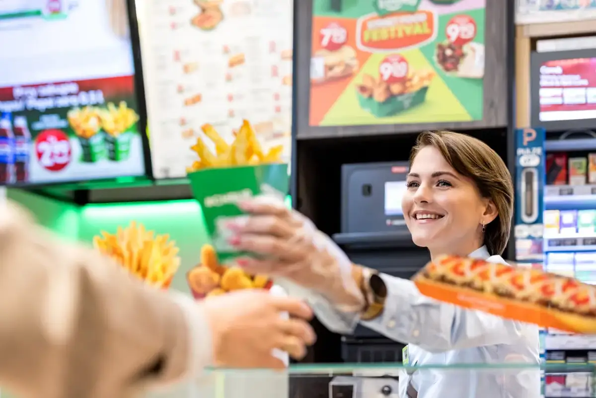 Żabka franczyza ile można zarobić? Prawda o zarobkach i kosztach