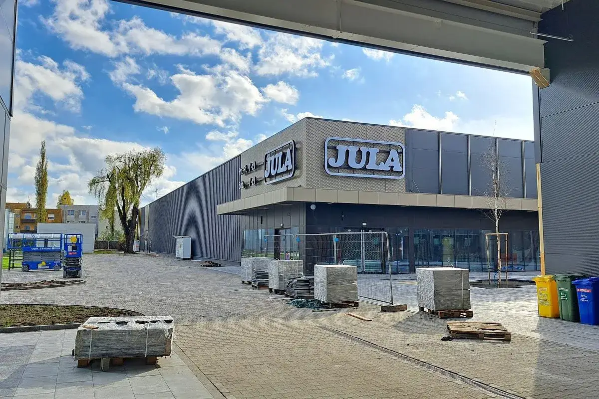 Pierwszy sklep Jula w Polsce - historia i lokalizacja, która zaskakuje