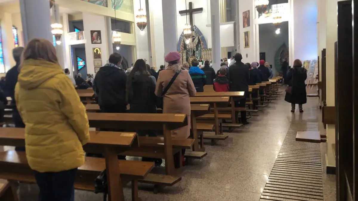 O której są msze w kościele? Sprawdź godziny i uniknij pomyłek