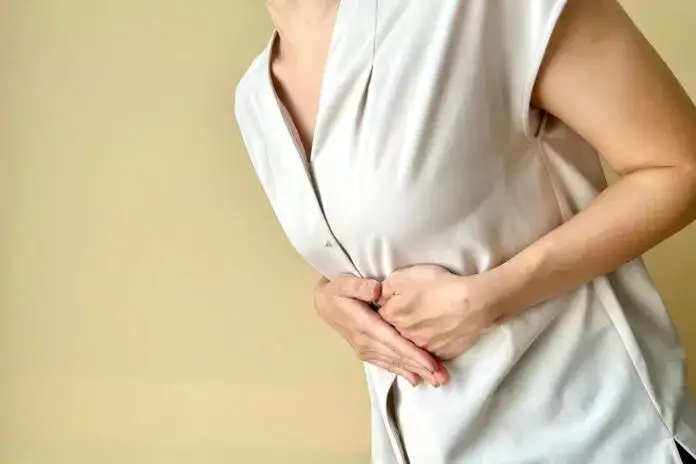 Objawy psychosomatyczne nerwicy – jak je rozpoznać i leczyć