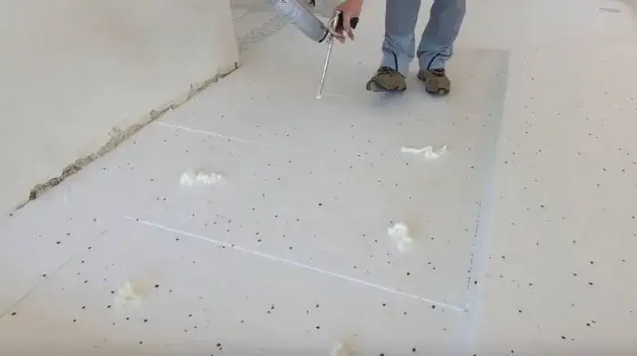 Jaki styropian pod wylewkę? Kompletny poradnik wyboru i układania