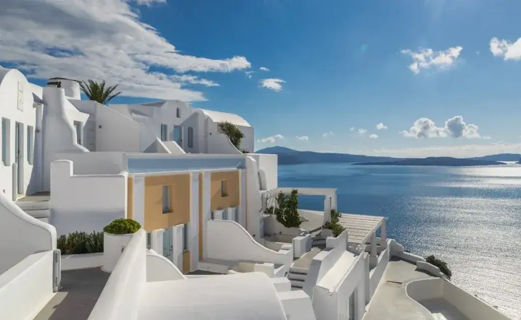 Dokumenty do Grecji samolotem: Paszport czy dowód? Sprawdź teraz!