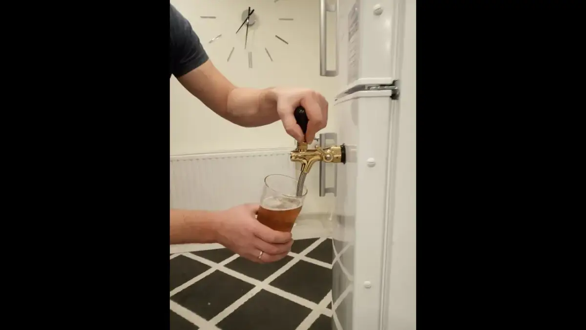 Jak zrobić rollbar do piwa - łatwy sposób na wygodne przenoszenie beczek